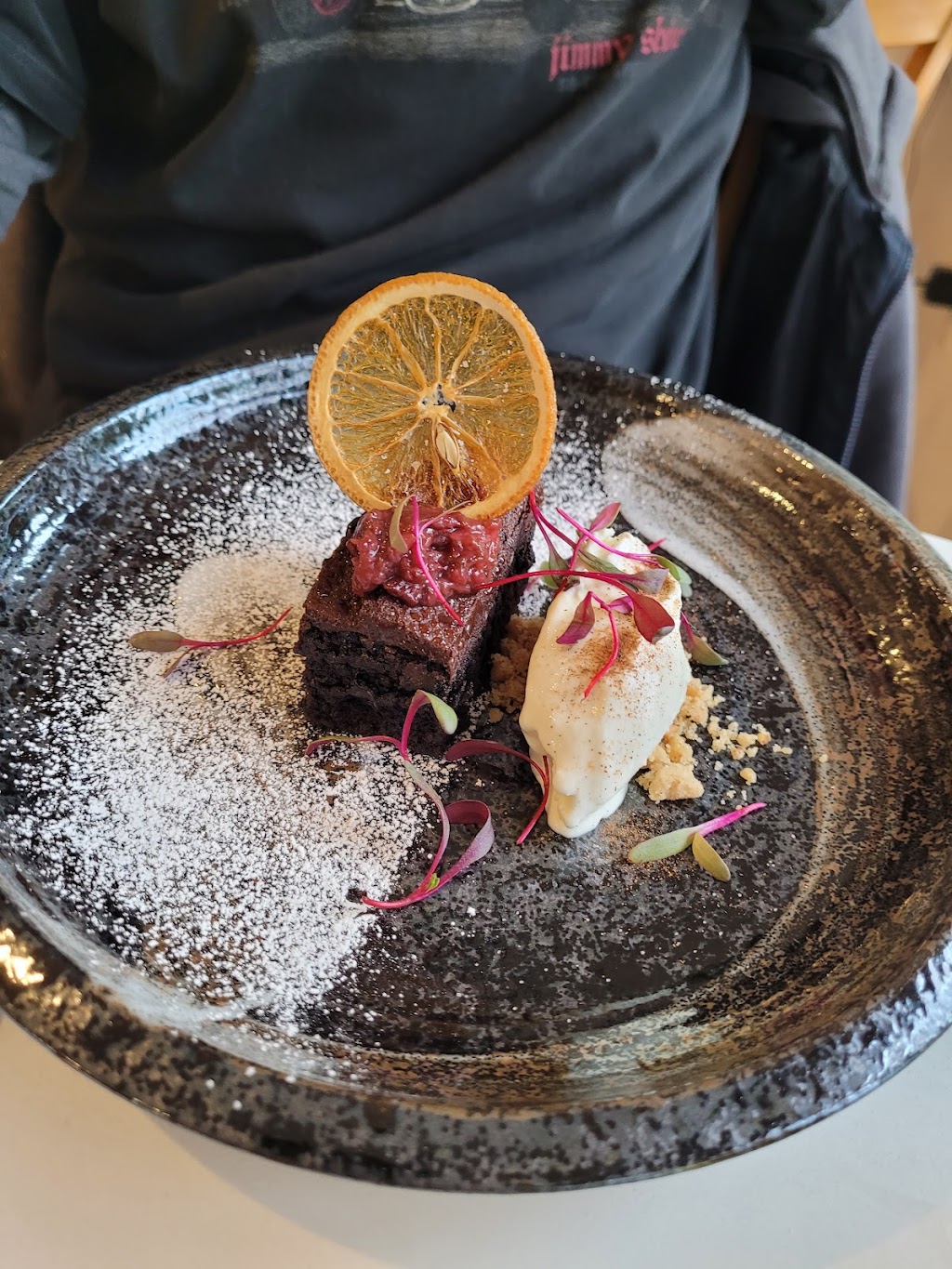 The Hills Restaurant and Lounge | 16900 4 Ave, Surrey, BC V3S 9P6, Canada | Phone: (604) 200-9132