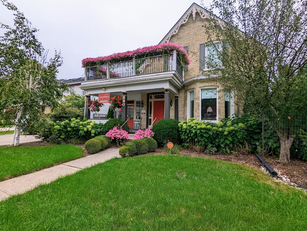 Avery House | 330 Ontario St, Stratford, ON N5A 3H8, Canada | Phone: (519) 273-1220