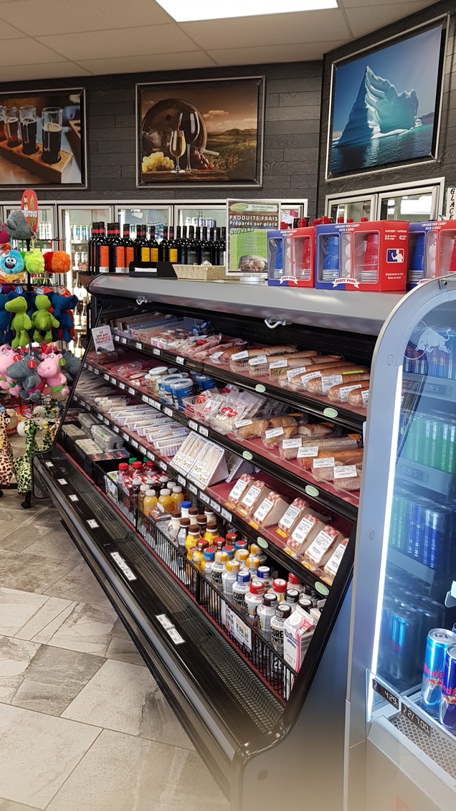 Petro-Canada | 4170 Boulevard de Shawinigan-Sud, Shawinigan-Sud, QC G9P 4G2, Canada | Phone: (819) 731-1518