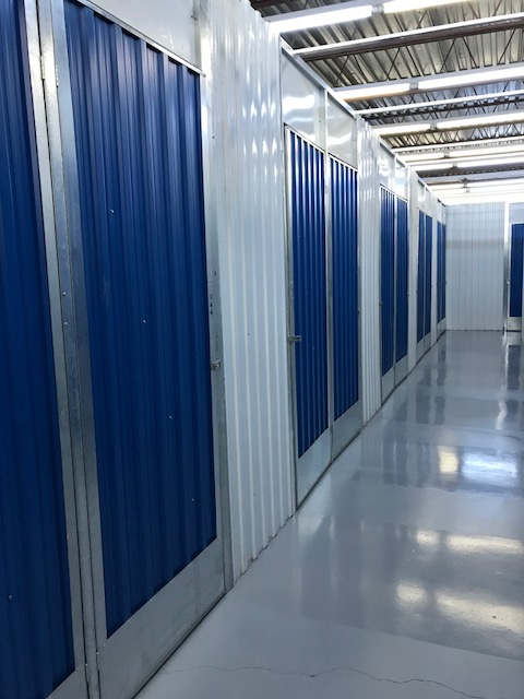 Entrepot CubeQ Storage Saint-Laurent | 645 Montée de Liesse, Saint-Laurent, QC H4T 1P5, Canada | Phone: (514) 731-8989