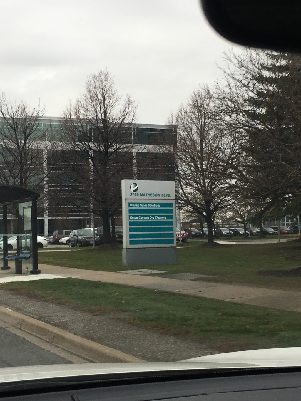 Exton Custom Dry Cleaners | 2700 Matheson Blvd E, Mississauga, ON L4W 4V9, Canada | Phone: (905) 602-6914
