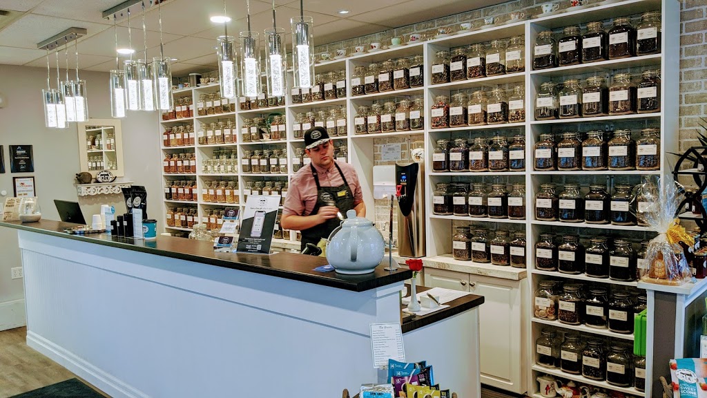 Tea At The White House | 35 Main St N #1, Waterdown, ON L0R 2H0, Canada | Phone: (905) 690-9987