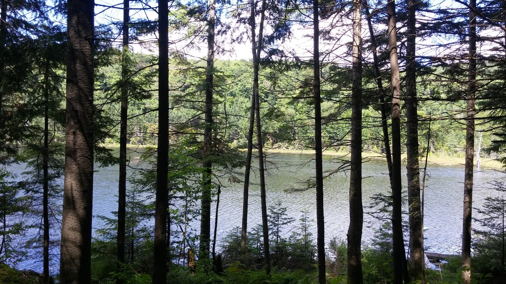 Refuge Le Nordet | Val-des-Lacs, QC J0T 2P0, Canada | Phone: (819) 424-2833