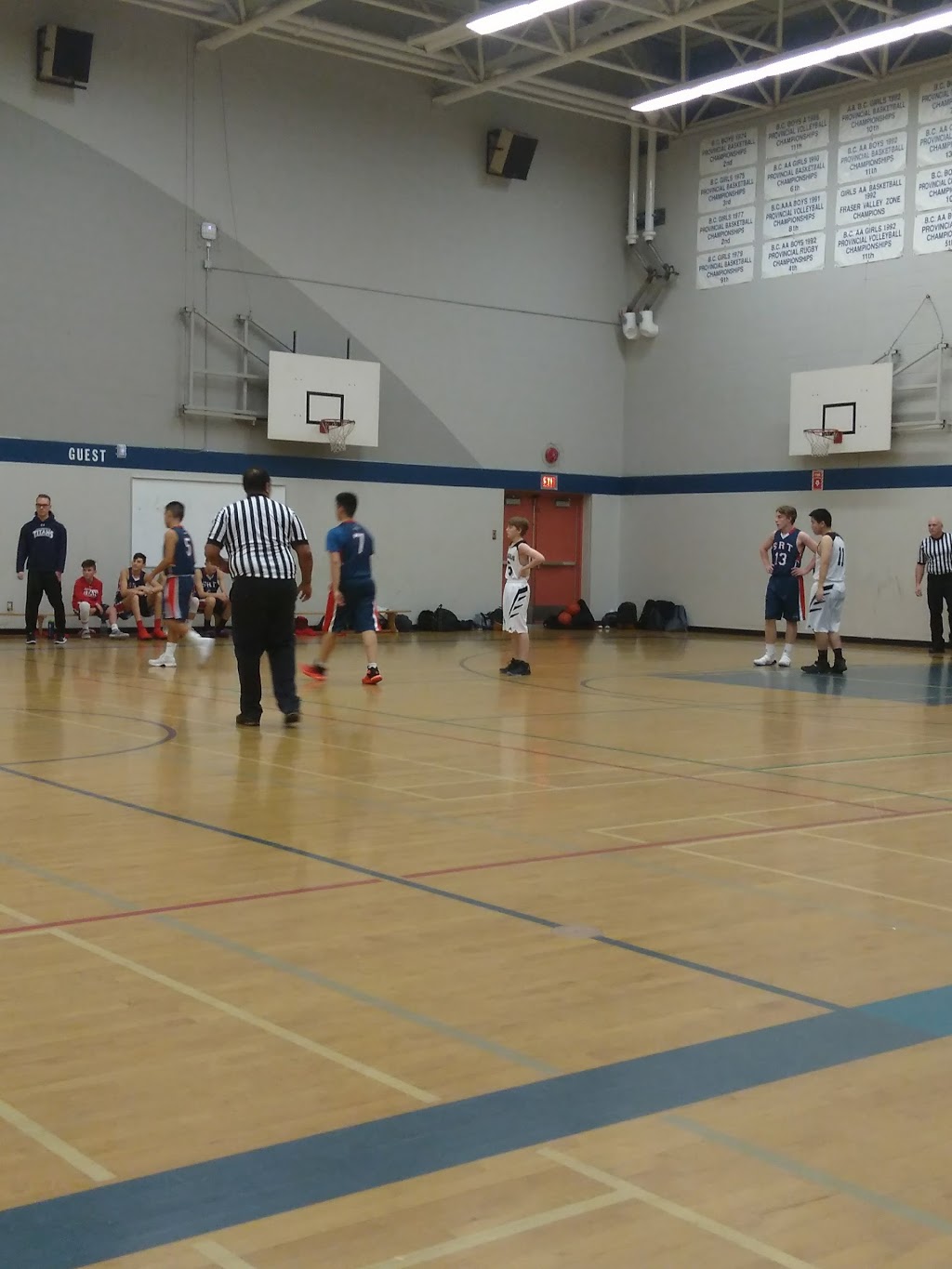 Garibaldi Secondary | 24789 Dewdney Trunk Rd, Maple Ridge, BC V4R 1X2, Canada | Phone: (604) 463-6287