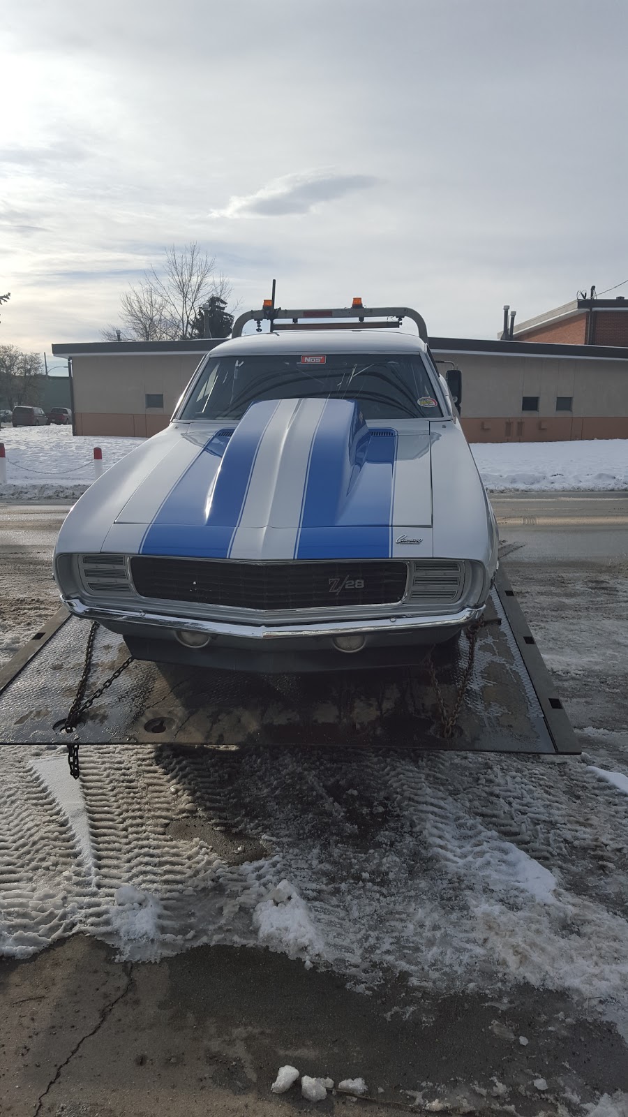 Js Auto Towing Ltd | 1525 38 St SE, Calgary, AB T2A 1G7, Canada | Phone: (403) 681-1155