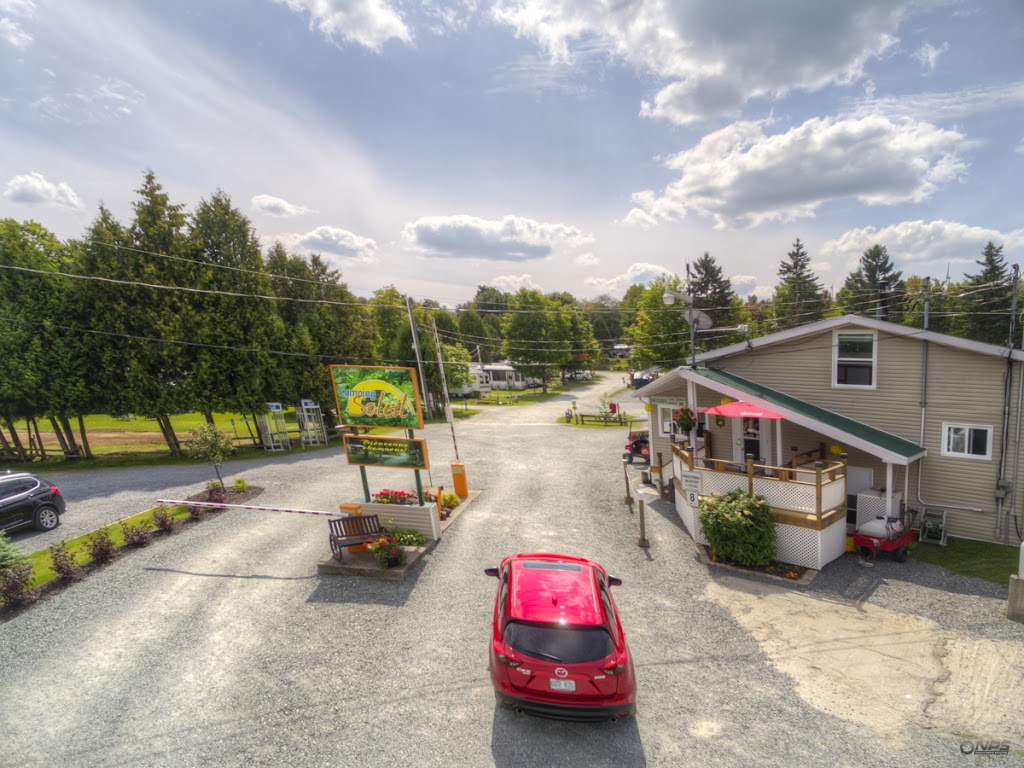Camping Soleil Inc | 111 Rue des Églises, Kinnears Mills, QC G0N 1K0, Canada | Phone: (418) 424-3372
