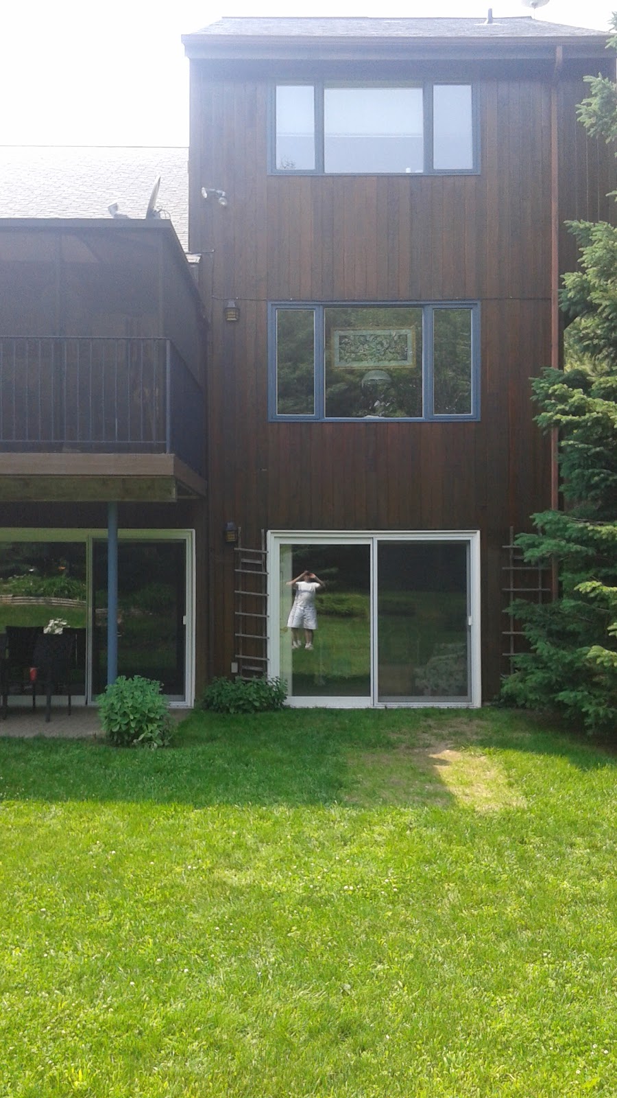 Decco Painting & Home Imprvmt | Black Cherry Crescent, Barrie, ON L4N 9K9, Canada | Phone: (705) 716-6104