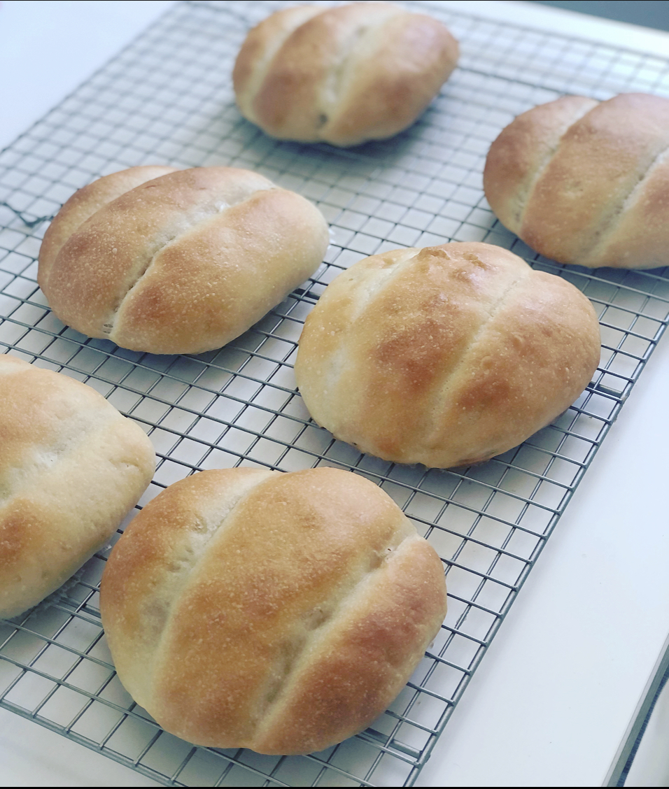 Home Bakery Chef Paulina | 1044 Hoy St, Coquitlam, BC V3C 4R2, Canada | Phone: (604) 838-9059