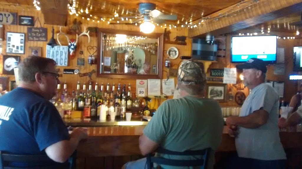 Country Roadhouse Inn | 2989 Ridge Rd, Ransomville, NY 14131, USA | Phone: (716) 791-4316