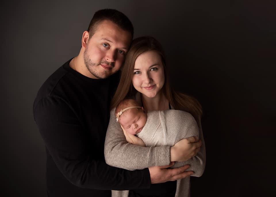 Face2Face Photography | 100 Rainbow Rd #102, Chestermere, AB T1X 0E4, Canada | Phone: (403) 874-6199