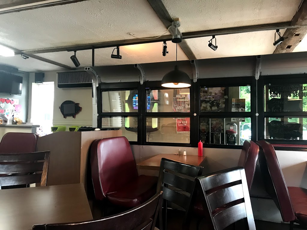 Belgo Resto et Traiteur | 405 2e Avenue, Saint-Jean-sur-Richelieu, QC J2X 2B7, Canada | Phone: (450) 347-8635