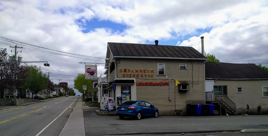 Dépanneur chez Nicole enr. | 1018 Rue Principale, Saint-Paul-dAbbotsford, QC J0E 1A0, Canada | Phone: (450) 379-9642