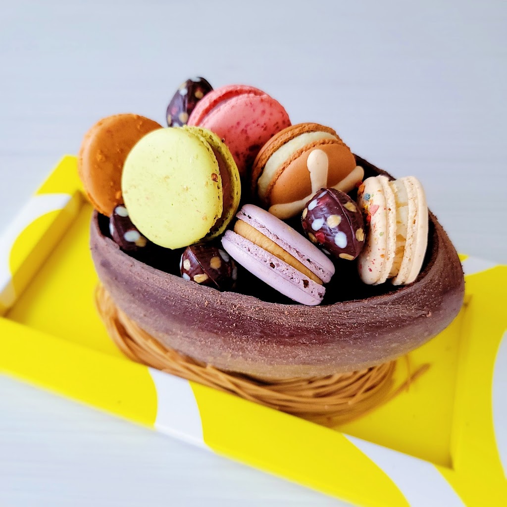 Yann Haute Patisserie | 329 23 Ave SW, Calgary, AB T2S 0J3, Canada | Phone: (403) 244-8091