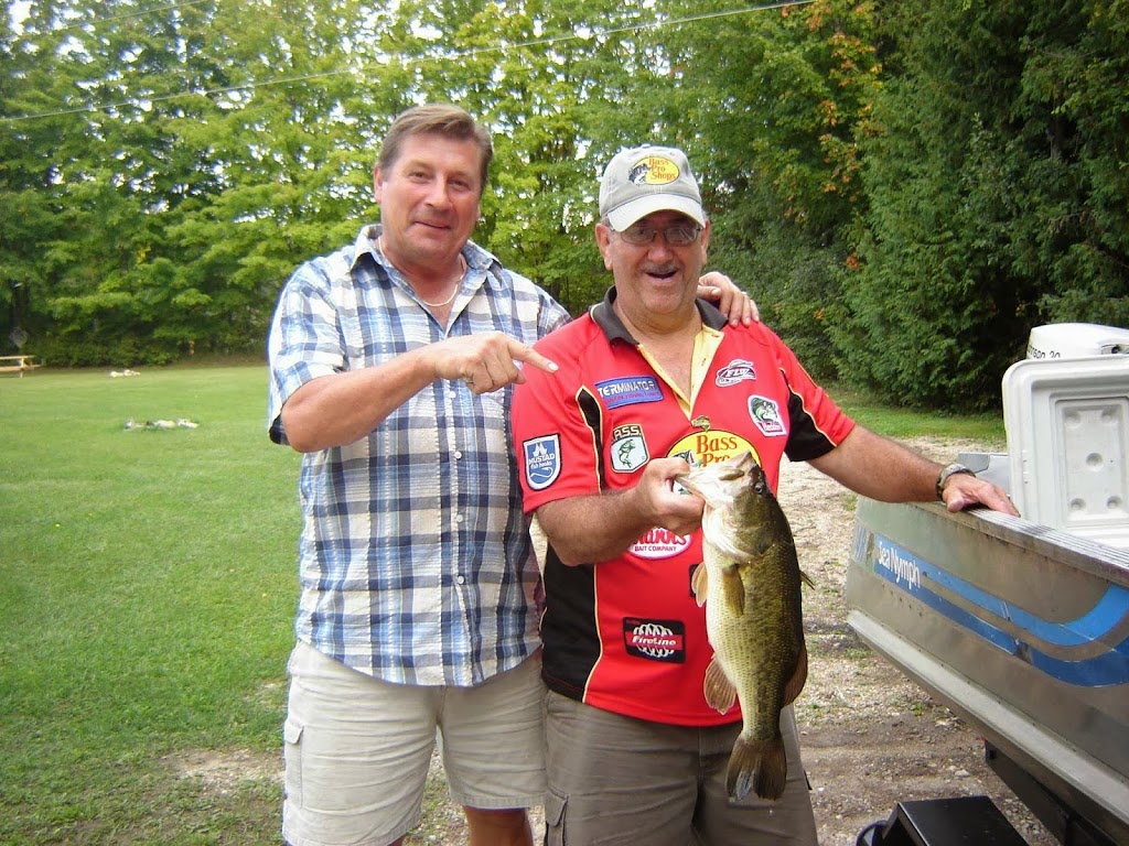 Hawthorn Cottages & Camping of Lake Eugenia | 106 Hawthorn, Flesherton, ON N0C 1E0, Canada | Phone: (519) 922-1078