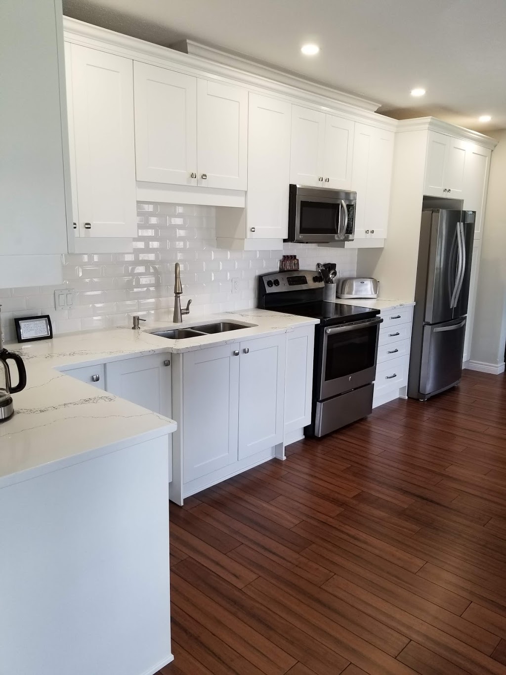 Raywal Cabinets | 1 King St Unit 7, Barrie, ON L4N 9A4, Canada | Phone: (705) 739-1889