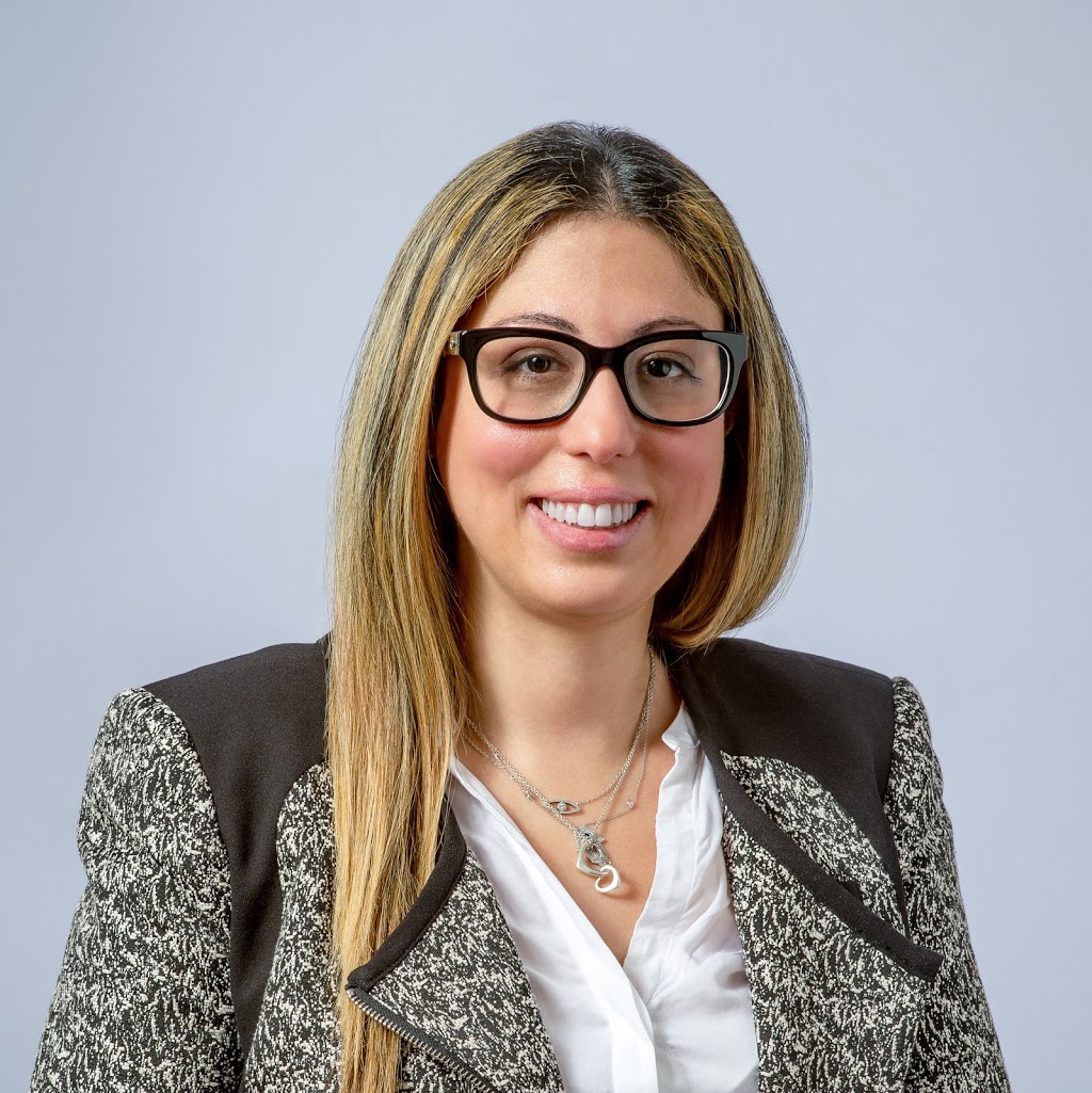 Buzaker Law Firm | 180 Steeles Ave W #225, Thornhill, ON L4J 2L1, Canada | Phone: (905) 370-0484