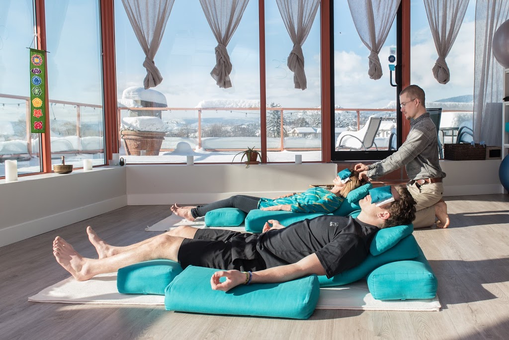 Falko Kriel, R.TCMP Acupuncture and Healing Arts | 1708 Dolphin Ave #200, Kelowna, BC V1Y 9S4, Canada | Phone: (250) 317-7260