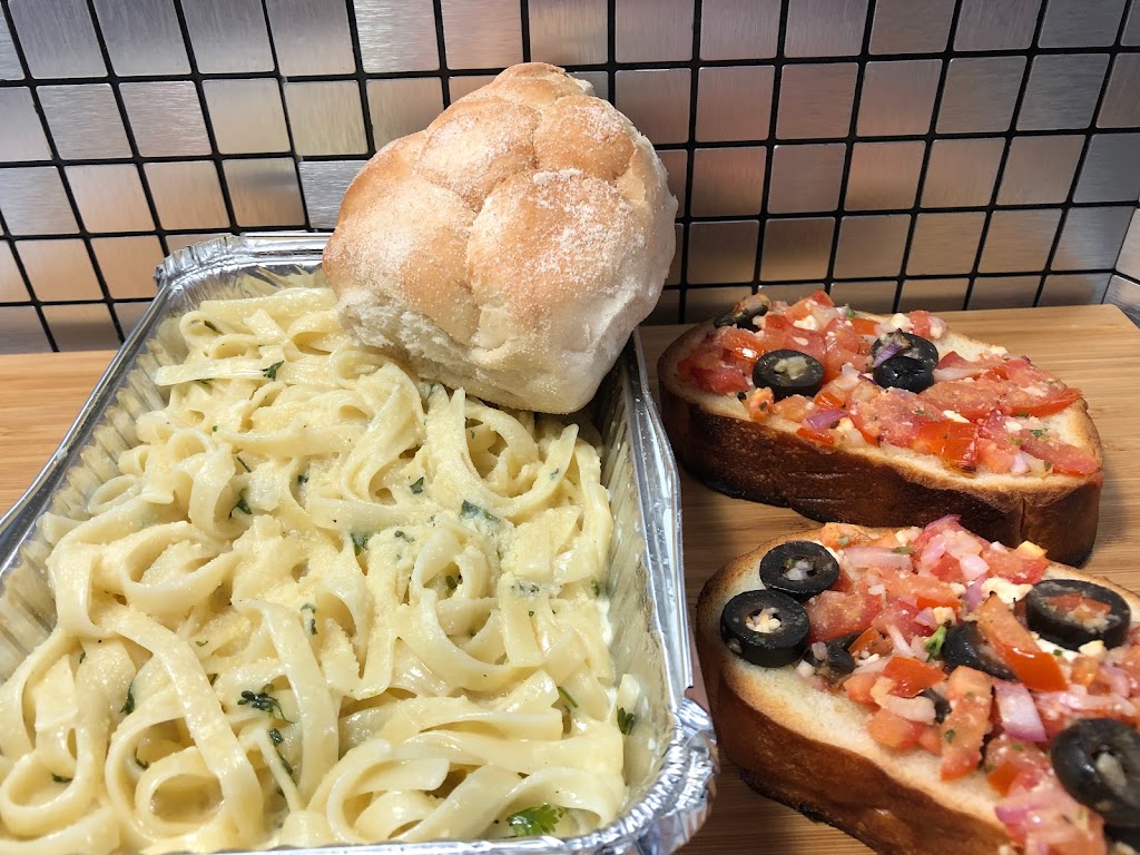 Napolis Restaurant Pizza & Pasta | 81 Richmond Rd, Ottawa, ON K1Z 6V8, Canada | Phone: (613) 728-1973