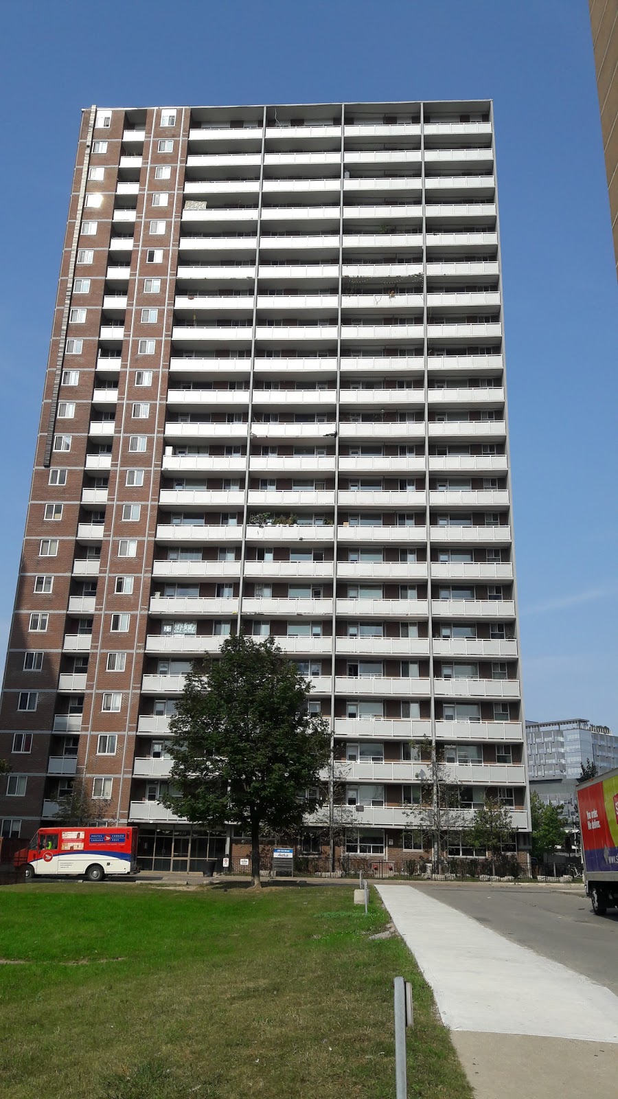 Oak Street Park | 165 River St, Toronto, ON M5A 4K6, Canada | Phone: (416) 338-4386