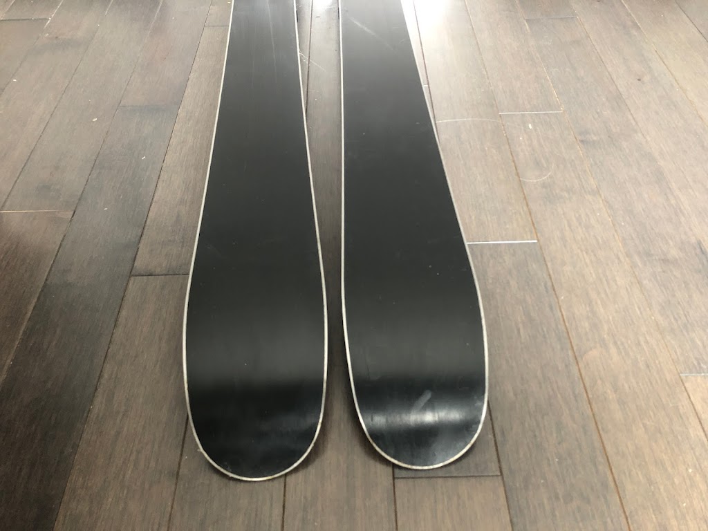 Kyles Ski and Bike Shop | 16 Blackdome Crescent, Kanata, ON K2T 1A9, Canada | Phone: (613) 293-9367