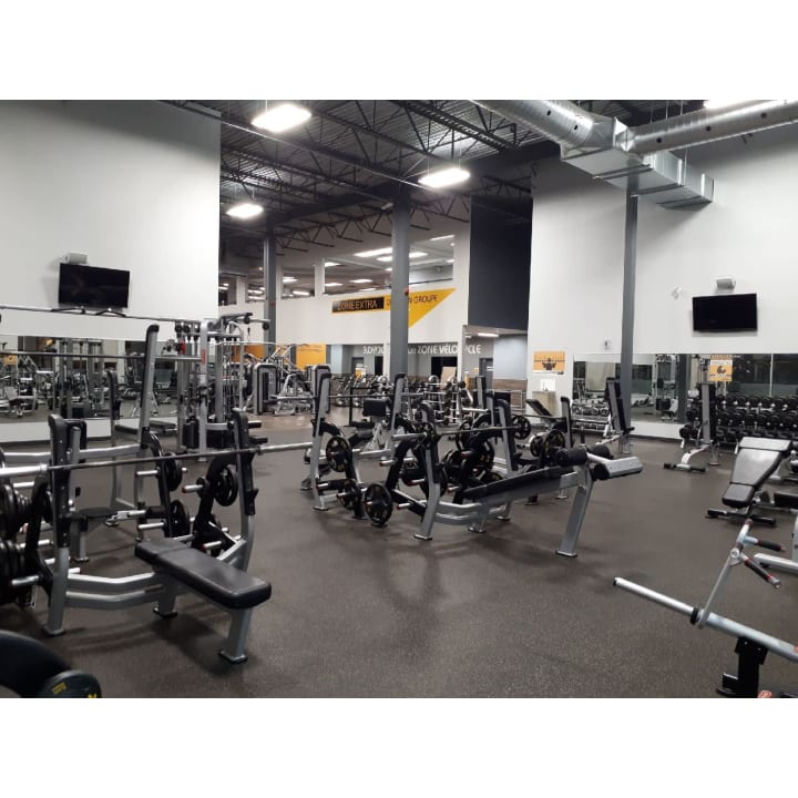 Éconofitness Extra | 1055 Boul Jean-Baptiste-Rolland O, Saint-Jérôme, QC J7Y 4Y7, Canada | Phone: (450) 432-1198