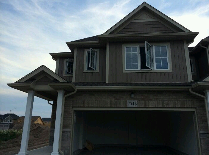 Woodside by Mountainview | Canada, Ontario, Niagara Falls, 7740 Shaw Street, 0H1邮政编码: L2G 4P9 | Phone: (647) 712-5585