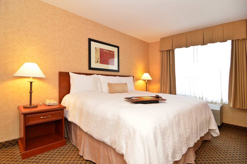 Hampton Inn & Suites by Hilton Langley-Surrey | 19500 Langley Bypass, Surrey, BC V3S 7R2, Canada | Phone: (604) 530-6545