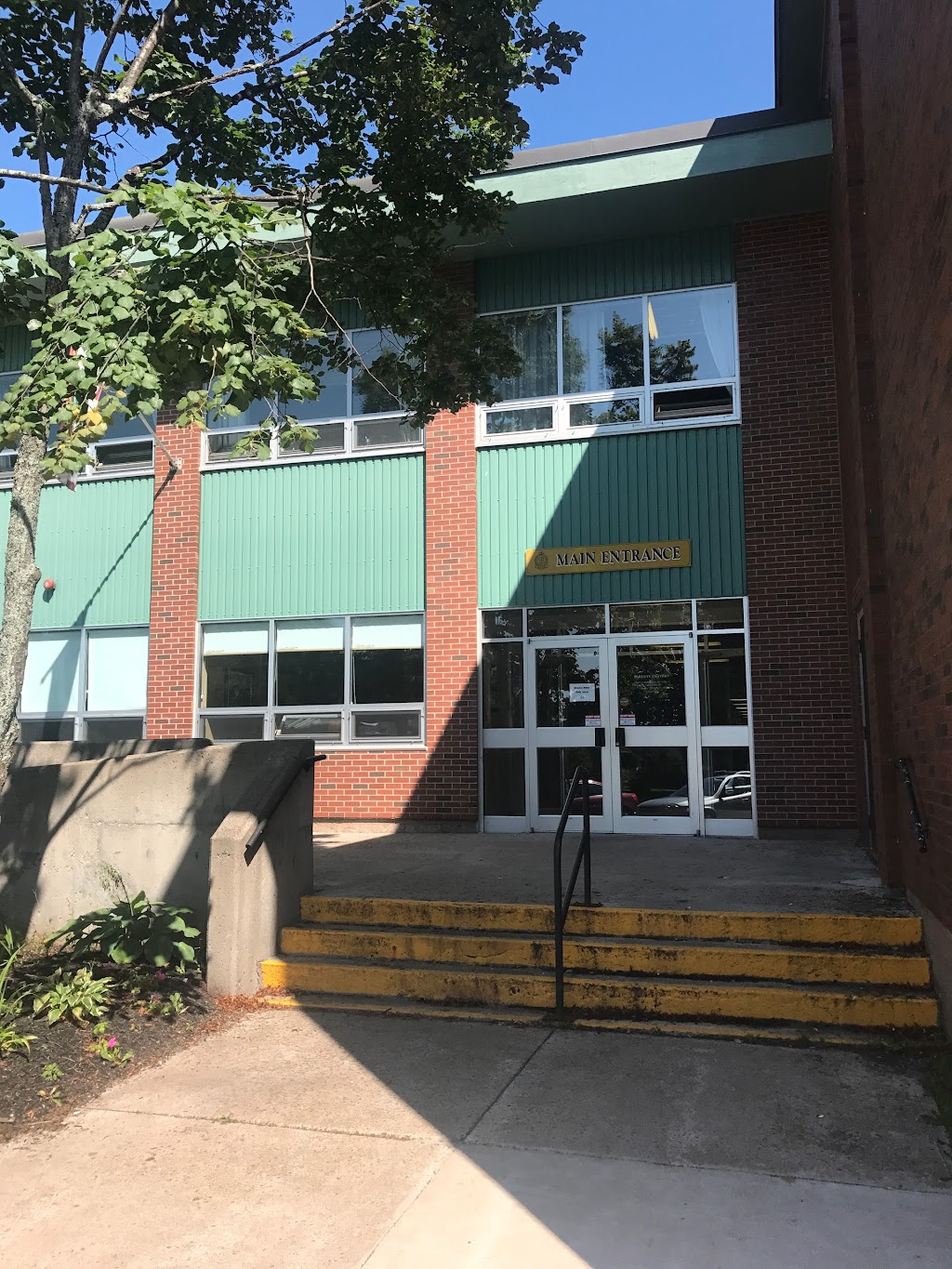 Queen Charlotte Intermediate School | 150 N River Rd, Charlottetown, PE C1A 3L3, Canada | Phone: (902) 368-6970
