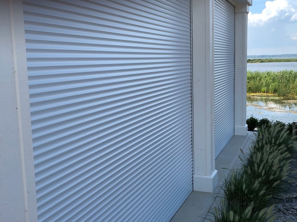 HIGH-LIFT DOOR INC | 41 Barrett St, Salford, ON N0J 1W0, Canada | Phone: (519) 900-2212