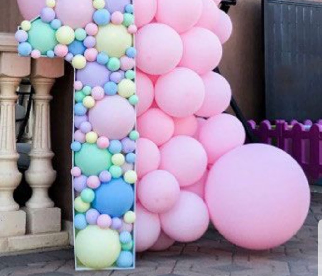 Js Novelty & Balloon Depot | 1412 Princess Street 1-D, Kingston, ON K7M 3E5, Canada | Phone: (613) 970-2847