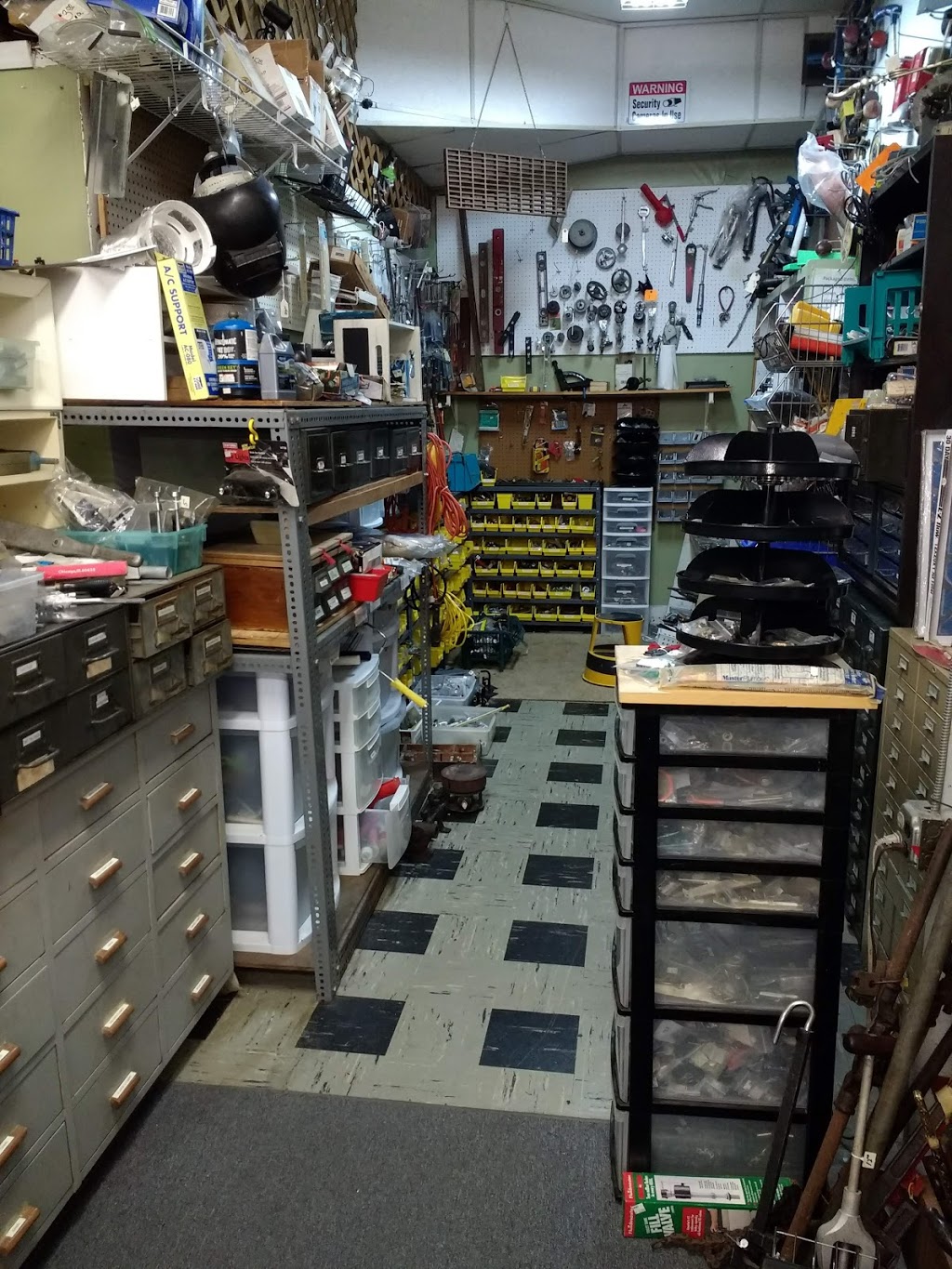 Attic To Basement Repeats | 83 Broad St, Tonawanda, NY 14150, USA | Phone: (716) 957-3885