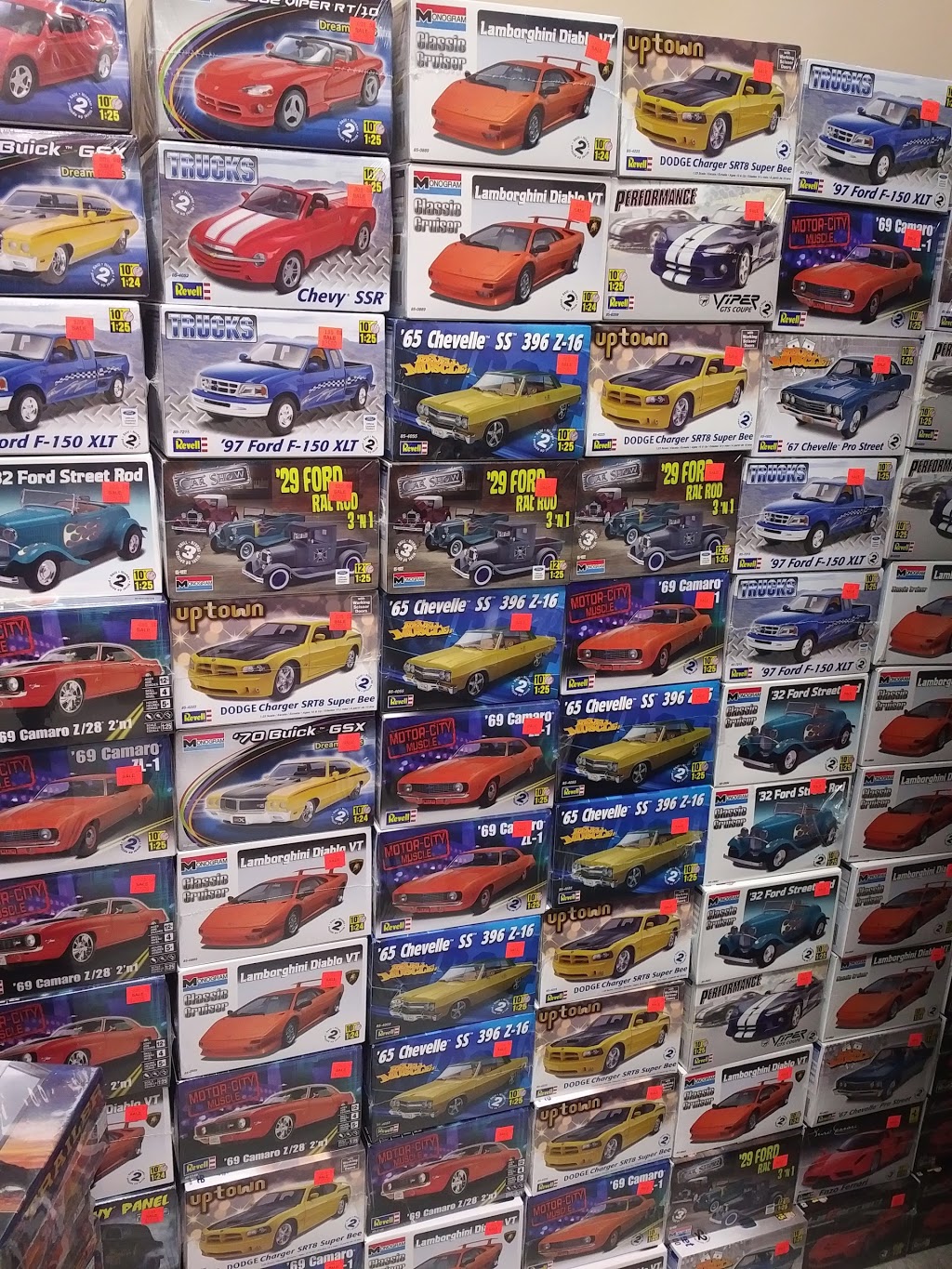 Dailey Hobbies | 185 Thickson Rd, Whitby, ON L1N 6T9, Canada | Phone: (905) 404-2100