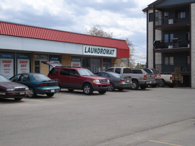 Laundry82 | 11947 82 St NW, Edmonton, AB T5B 2W4, Canada | Phone: (780) 477-8285