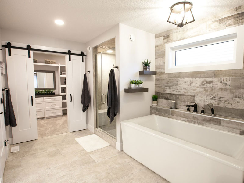 McLean and McLean Custom Homes | 4810 50 St Suite 118, Leduc, AB T9E 6X9, Canada | Phone: (780) 951-6810