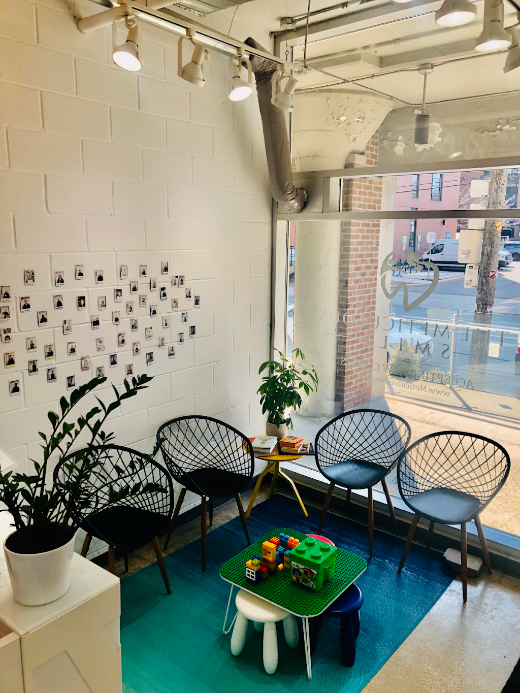 The Meticulous Smile | 233 Carlaw Ave #102c, Toronto, ON M4M 3N6, Canada | Phone: (647) 348-7748