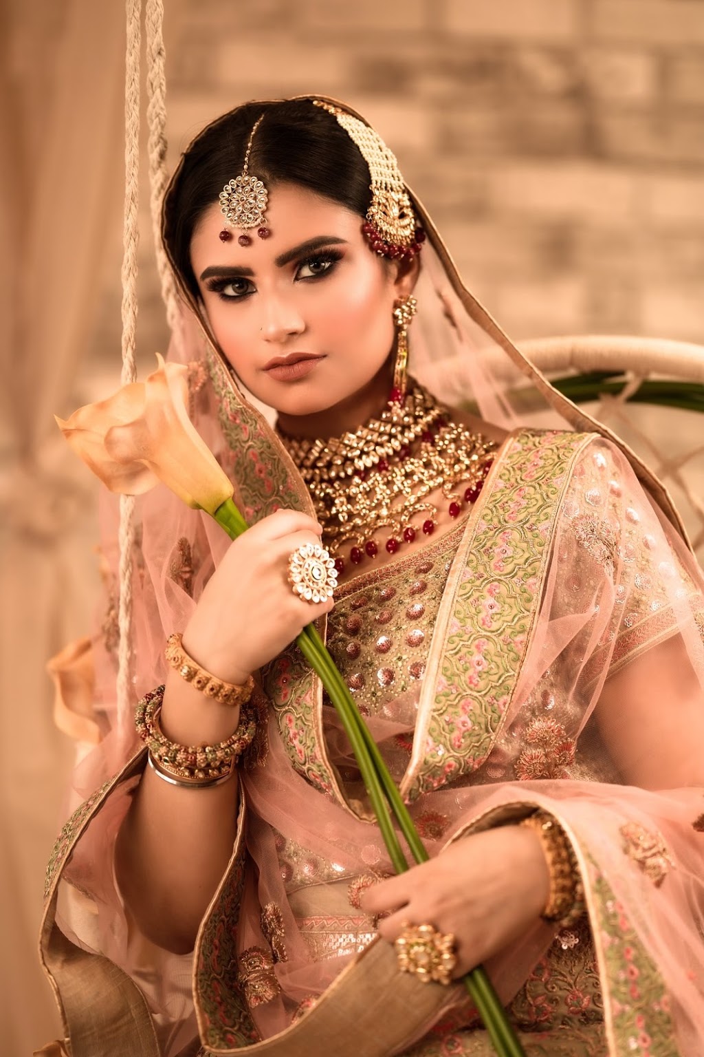 Makeup by Vineeta | 52 Miami Grove, Brampton, ON L6Z 0H6, Canada | Phone: (647) 570-5459