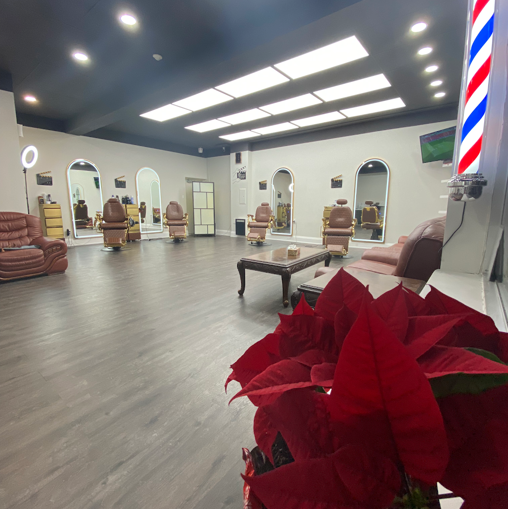 Clacket barber shop | 755 Davis Dr, Newmarket, ON L3Y 2R2, Canada | Phone: (905) 235-7020