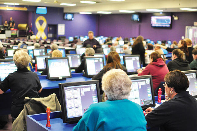 Delta Bingo & Gaming | 1371 Pembroke St W, Pembroke, ON K8A 7A5, Canada | Phone: (613) 732-8565