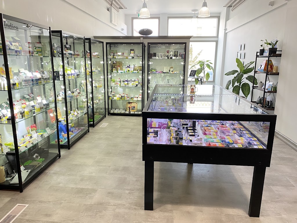 Rooted Zen Cannabis Co. | store | 209 10th St, Hanover, ON N4N 1N8, Canada | 2264342290 OR +1 226-434-2290