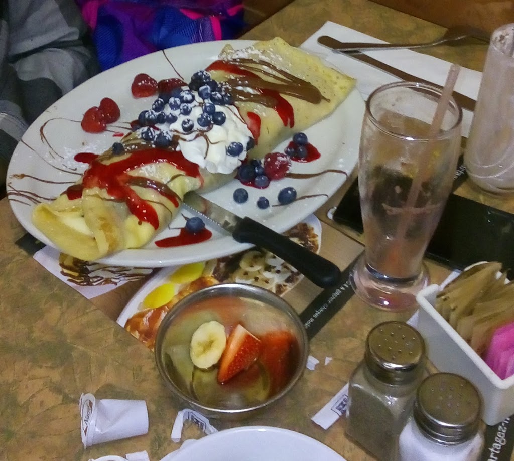 Tutti Frutti déjeuner et diner | 1252 Rue Yves-Blais, Terrebonne, QC J6V 1P7, Canada | Phone: (450) 657-7284