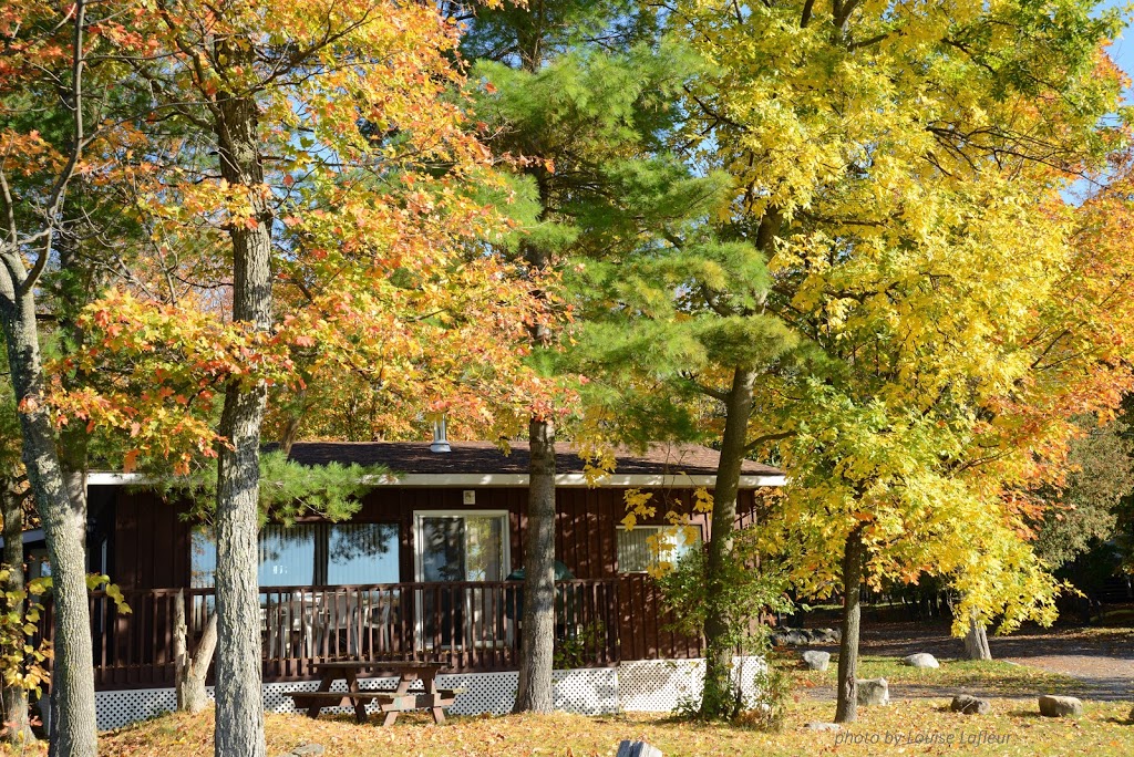 Cedar Cove Resort | 100 Cedar Cove Rd, White Lake, ON K0A 3L0, Canada | Phone: (613) 623-3133