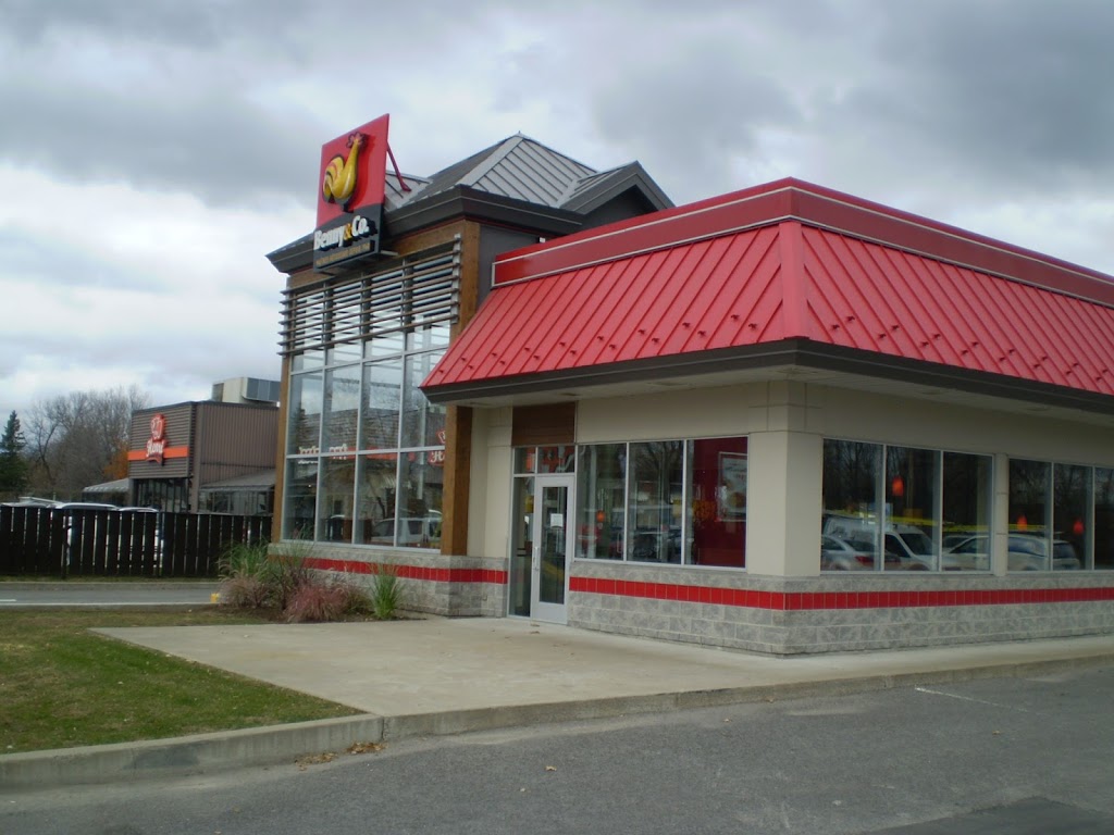 Benny&Co. | 18 de la, Rue de la Visitation, Saint-Charles-Borromée, QC J6E 4M8, Canada | Phone: (450) 867-3444
