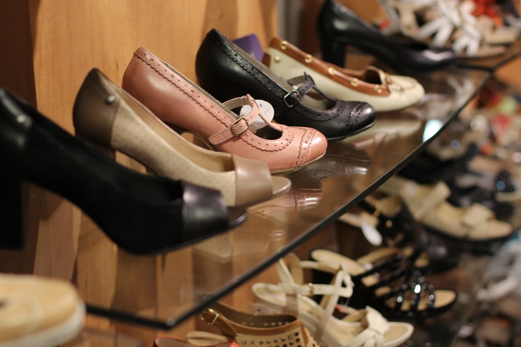 Setlakwe Mode | 188 Rue Notre-Dame Ouest, Thetford Mines, QC G6G 1J6, Canada | Phone: (418) 335-9121