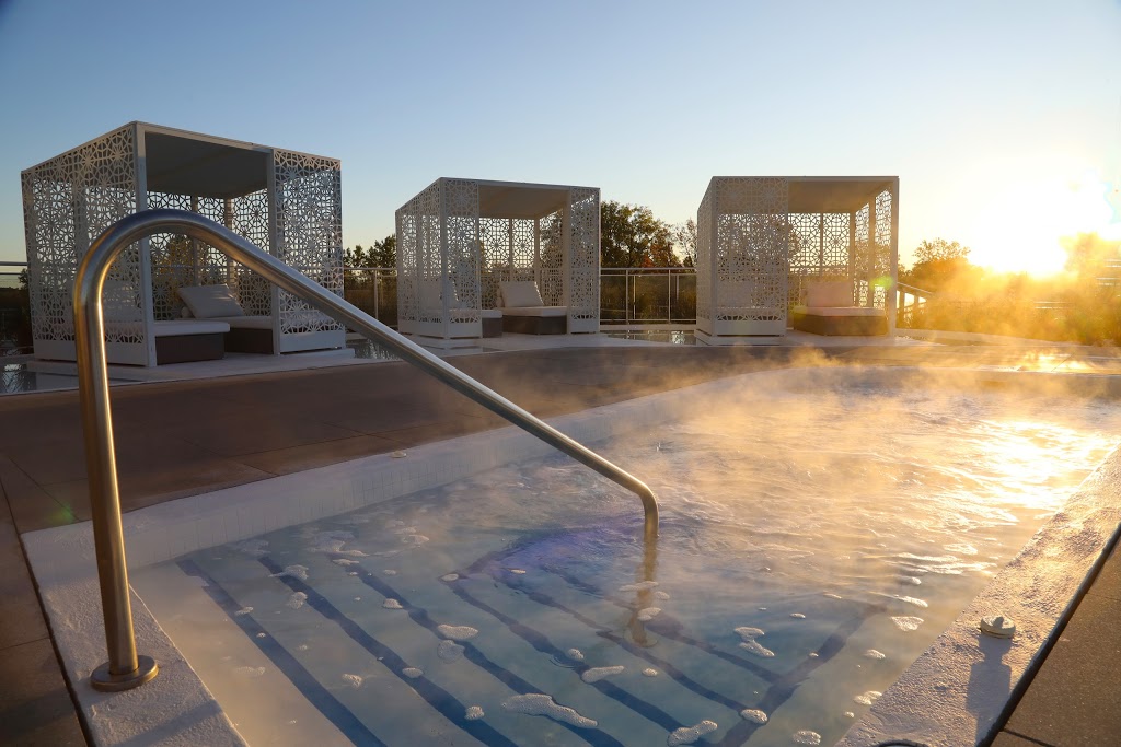 Condos Aquablu - Bureau des ventes | 108 Chemin du Bord-de-lEau, Laval, QC H7X 1S8, Canada | Phone: (514) 654-2782