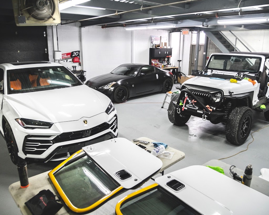 Autokosmet X | 5401 Rue Armand-Frappier, Saint-Hubert, QC J3Z 1J4, Canada | Phone: (438) 884-4086