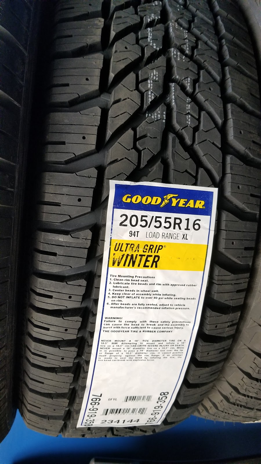 Tire Trade | 1398 Star Top Rd, Gloucester, ON K1B 3L9, Canada | Phone: (613) 749-0088