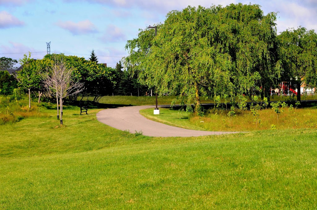 Lisgar Fields | 3805 Doug Leavens Blvd, Mississauga, ON L5N 6N8, Canada | Phone: (905) 615-4100