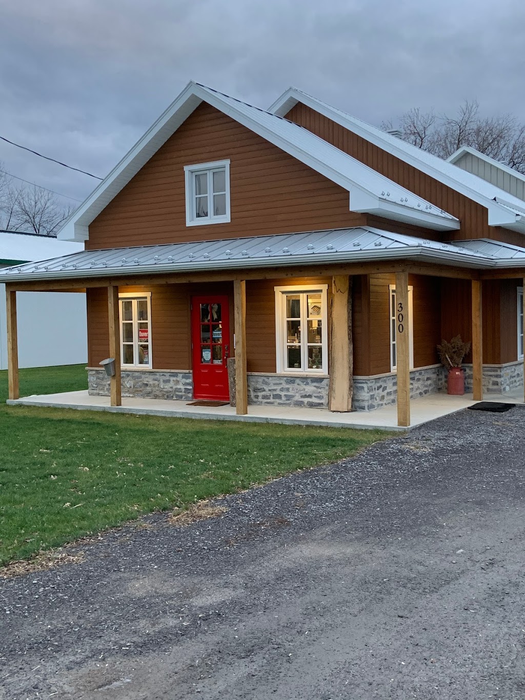 Ferme Yves Bonin inc. | 300 QC-158, Saint-Thomas, QC J0K 3L0, Canada | Phone: (450) 753-5925