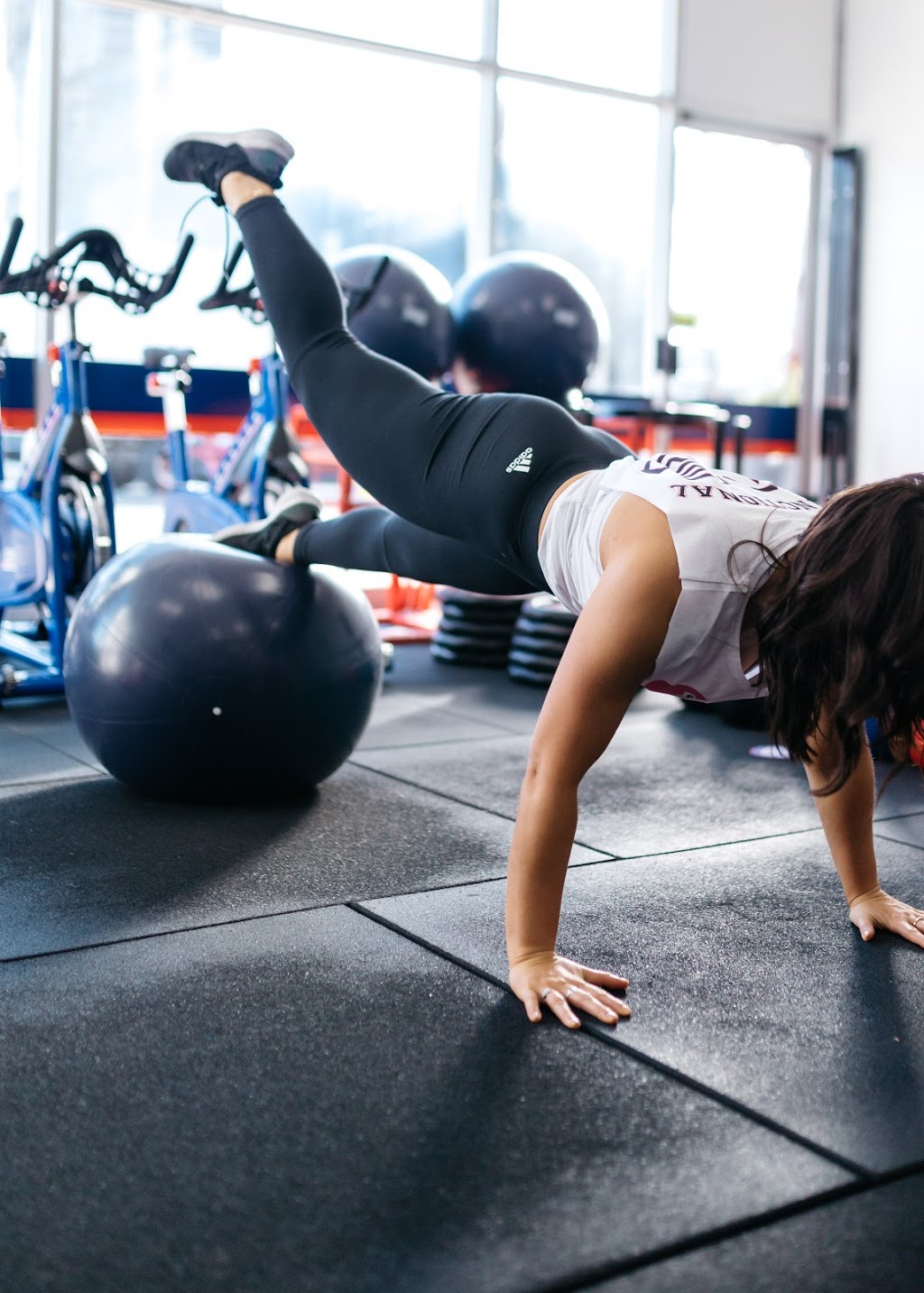 F45 Training Etobicoke Central | 4922 Dundas St W, Etobicoke, ON M9A 1B7, Canada | Phone: (416) 807-3475