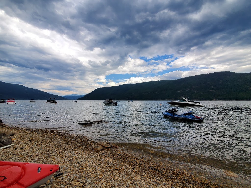 Bastion Ranch | 6494 Sunnybrae-Canoe Point Rd, Tappen, BC V0E 2X1, Canada | Phone: (250) 835-4314